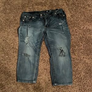 Miss Me Capri.  No Trades